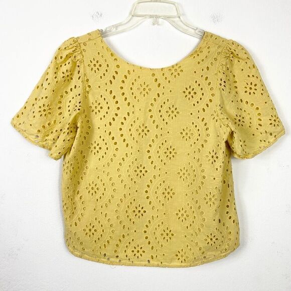 Banana Republic Yellow Eyelet Lace Open Back V Back Blouse Size M - Picture 3 of 7